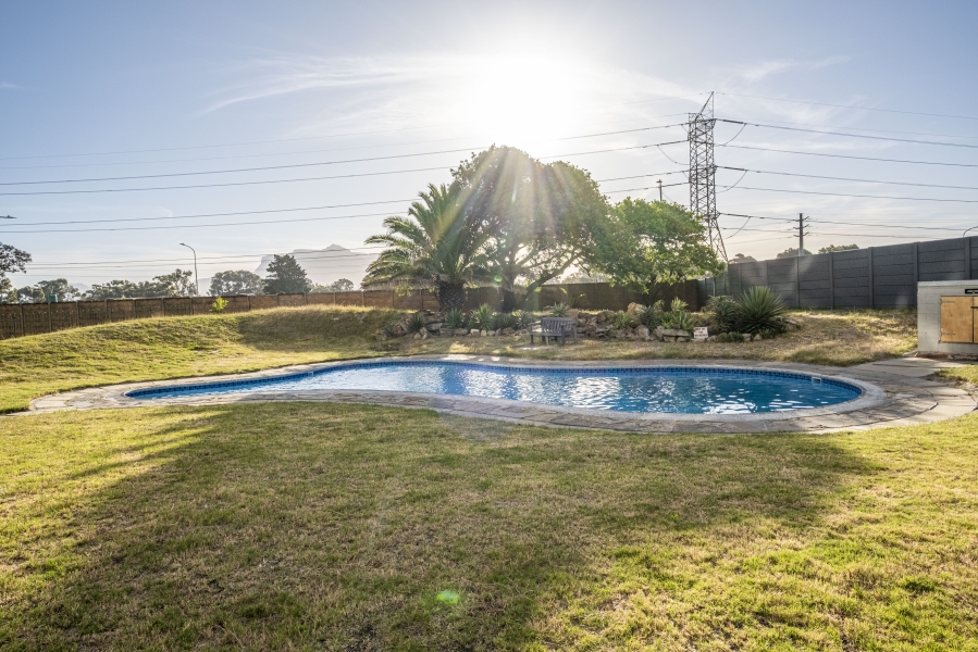 2 Bedroom Property for Sale in Townsend Estate Western Cape